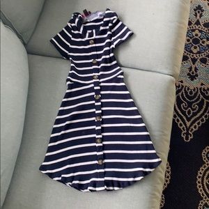 KIDS 10/12 (M) BLUE AND WHITE STRIPED FITTED DRESS